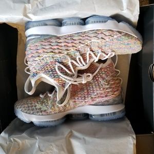 Nike Lebron 15 'Fruity Pebbles'